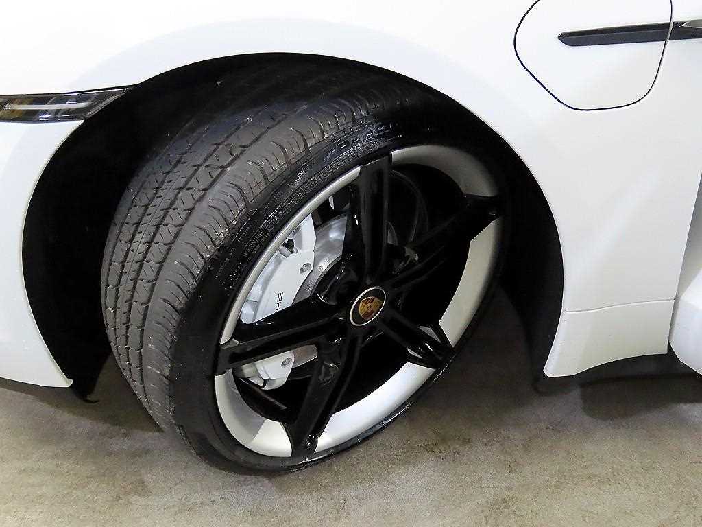 Porsche Taycan 2022 Blanco - Importación desde Corea - HF Imports Iquique - Foto 20