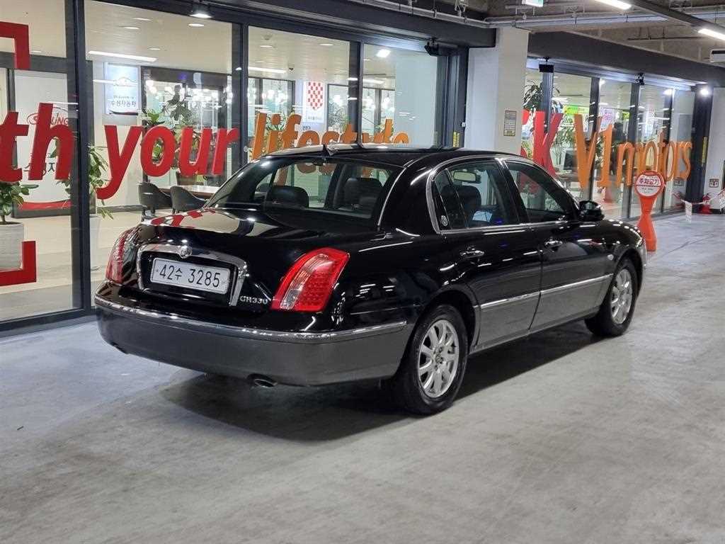 KIA Opirus - Vista 2