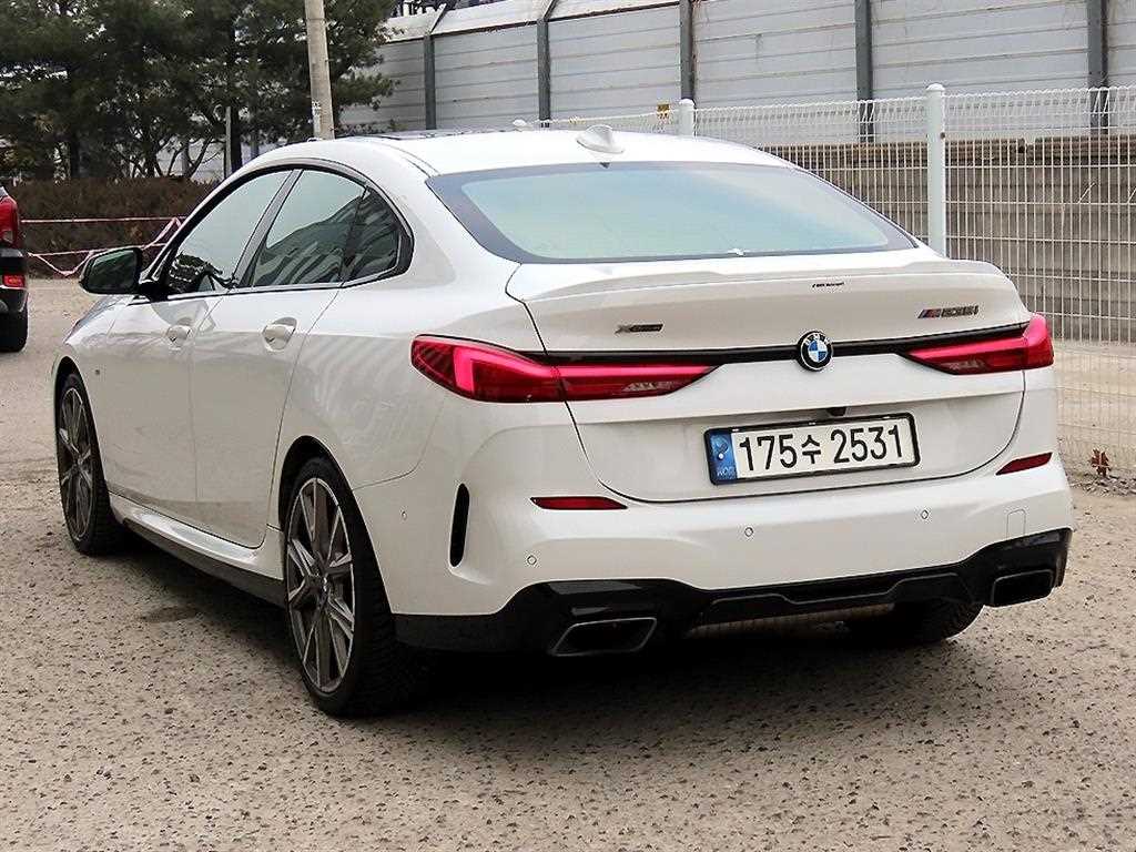 BMW 2 series - Vista 3