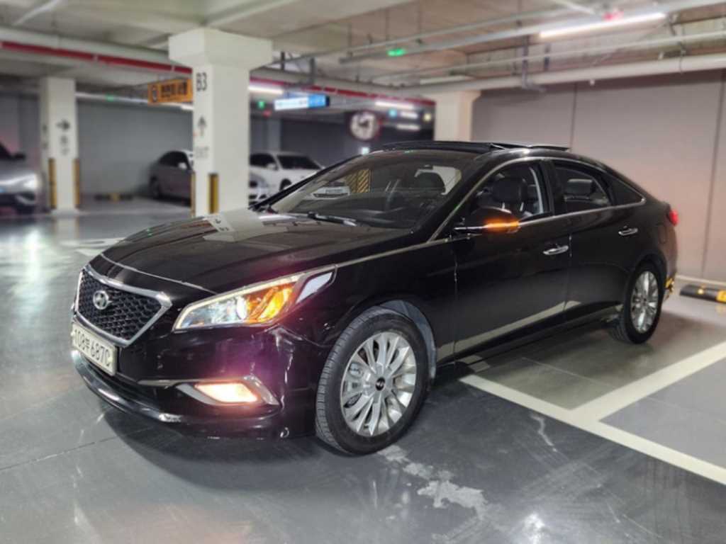 HYUNDAI Sonata - Vista 2