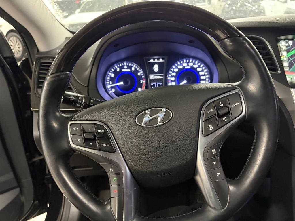 HYUNDAI Grandeur - Vista 4