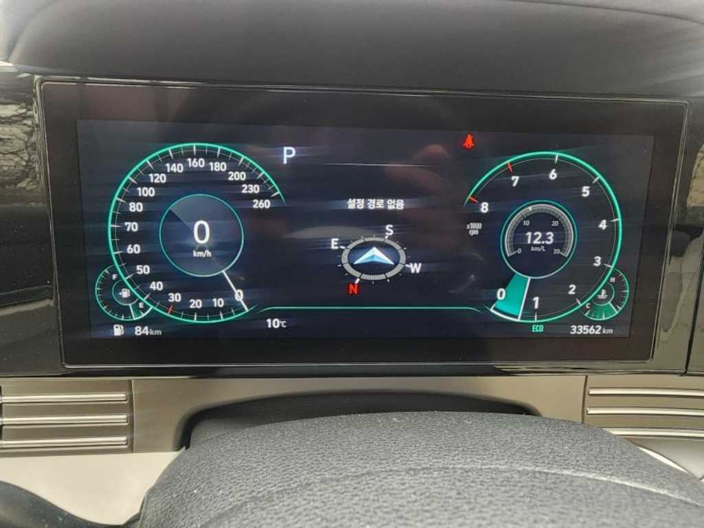 HYUNDAI Grandeur - Vista 6