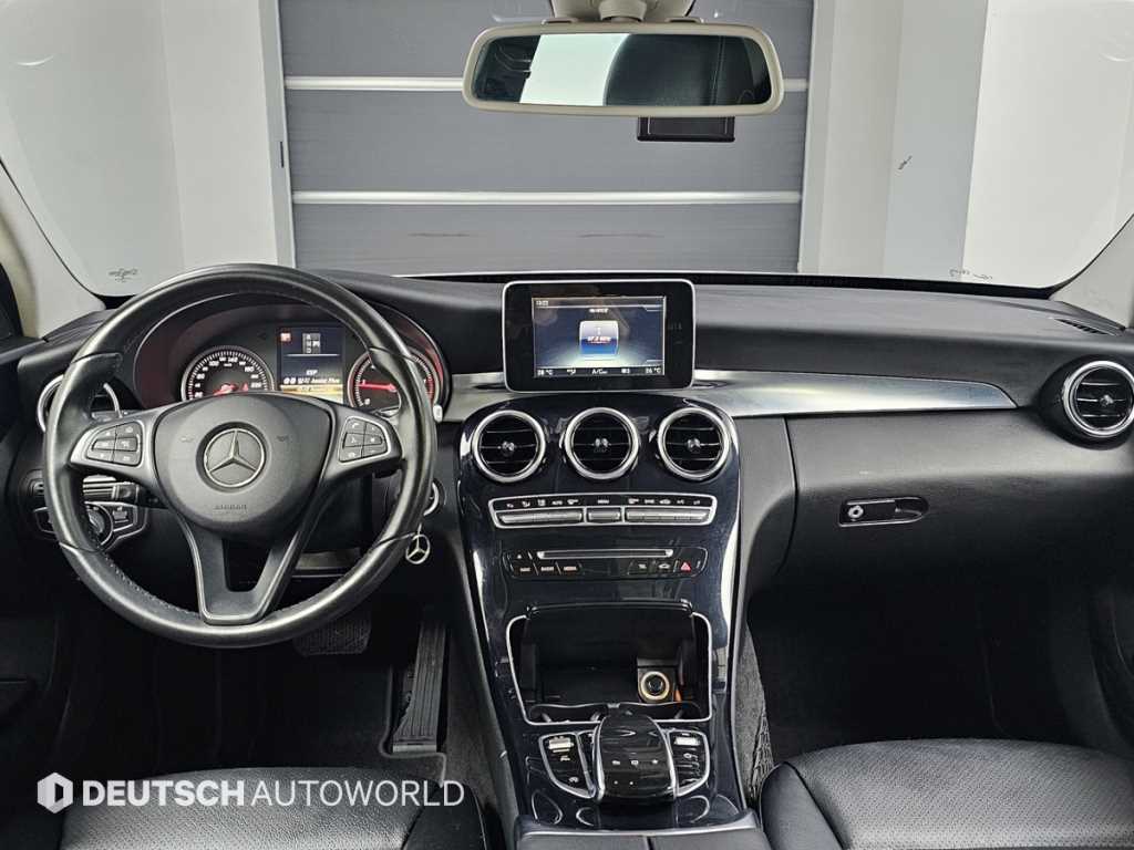 Mercedes Benz C Class - Vista 7