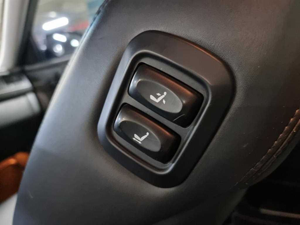 KIA Opirus - Vista 7