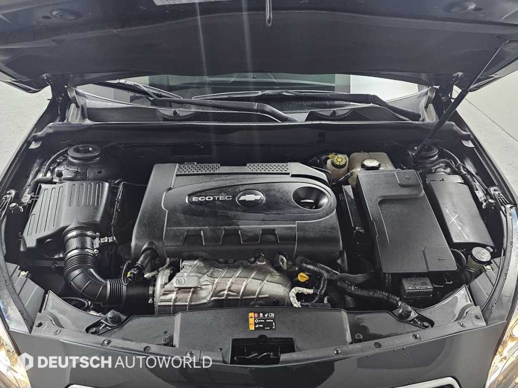 Chevrolet Malibu - Vista 6