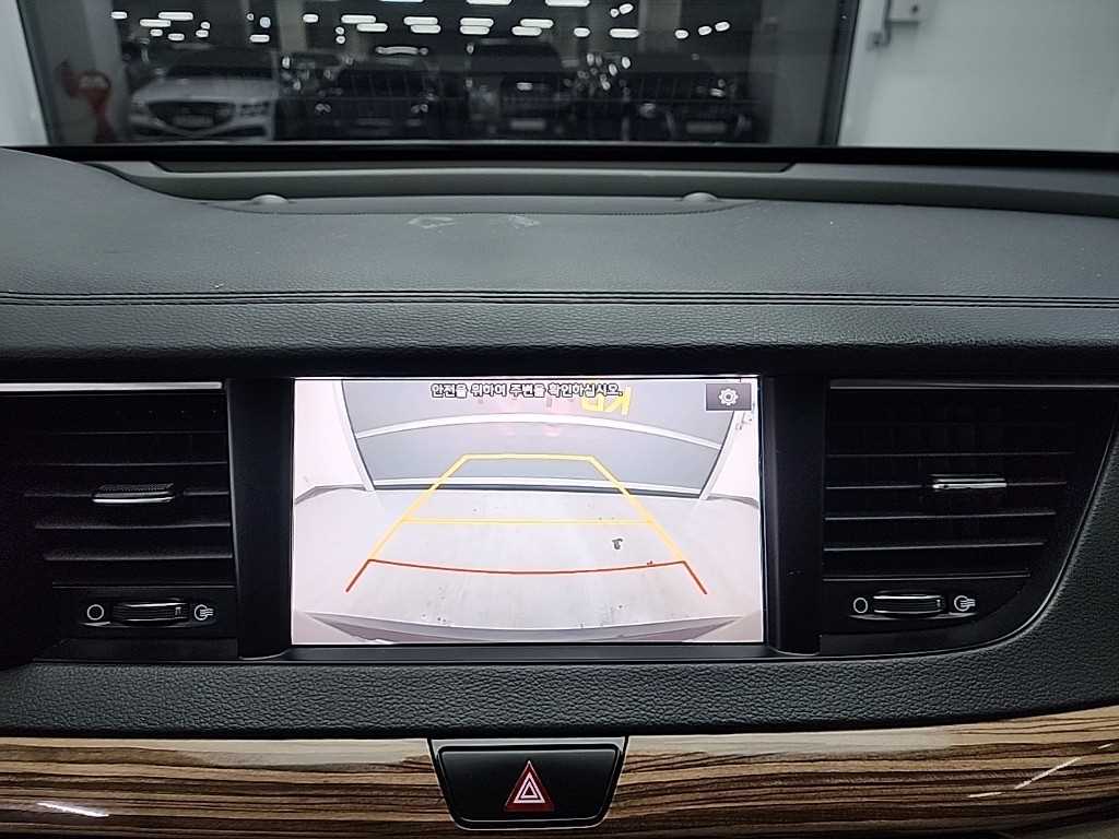 KIA K7 2016 Negro - Importación desde Corea - HF Imports Iquique - Foto 18