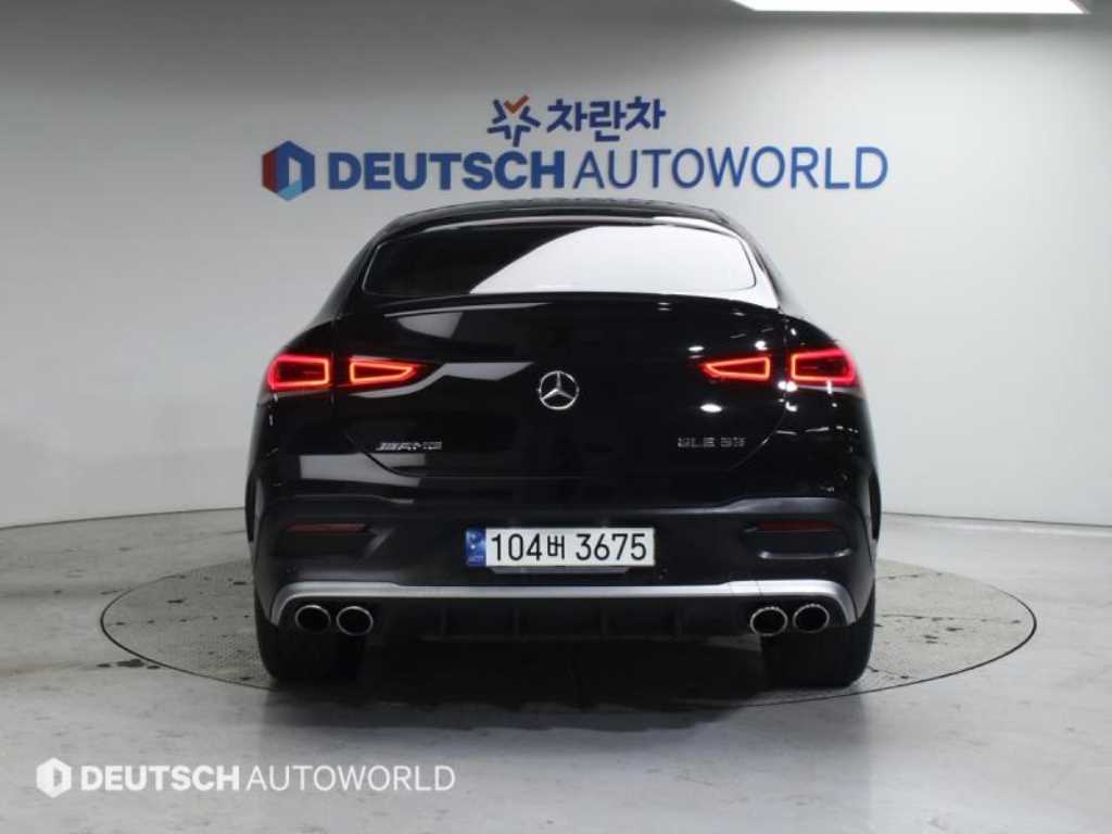 Mercedes Benz GLE Class - Vista 4