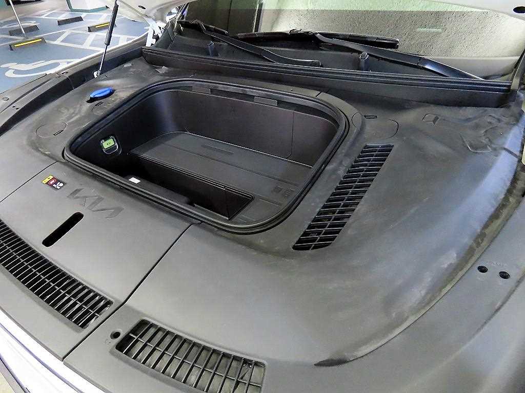 KIA EV9 2024 Blanco - Importación desde Corea - HF Imports Iquique - Foto 19