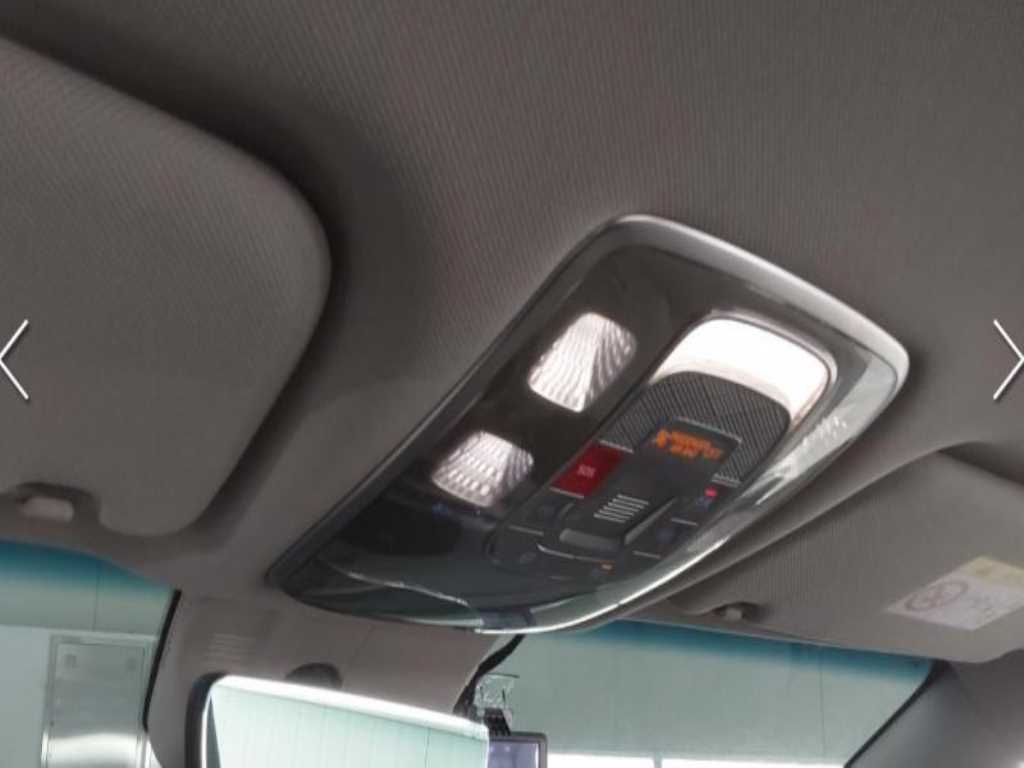 Genesis GV60 - Vista 9