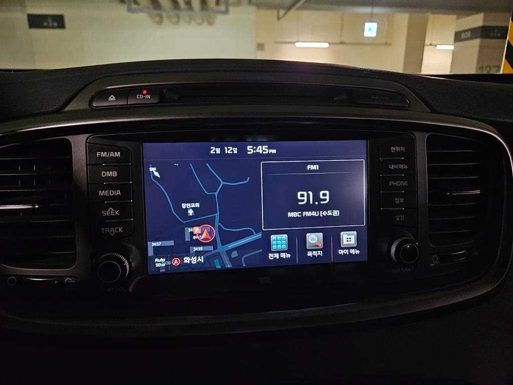 KIA Sorento - Vista 12