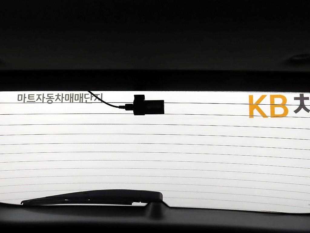 KIA Seltos 2025 Blanco - Importación desde Corea - HF Imports Iquique - Foto 17