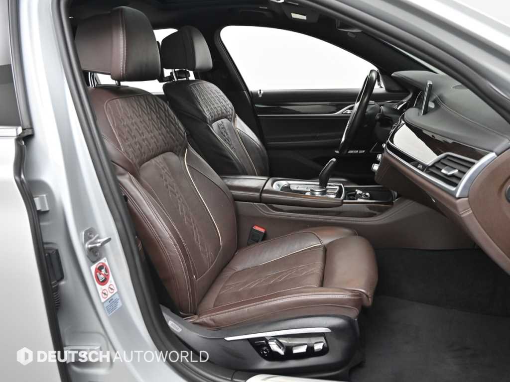 BMW 7 Series - Vista 10