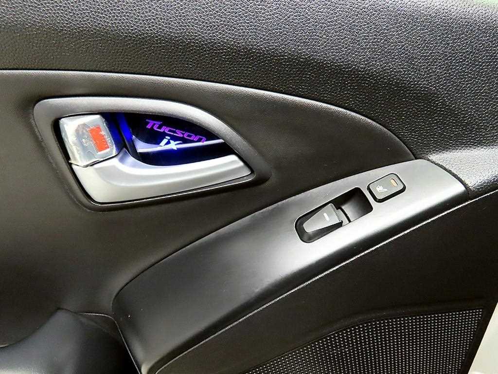 HYUNDAI Tucson - Vista 12