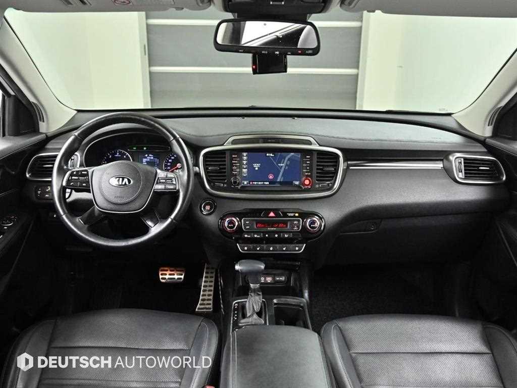 KIA Sorento - Vista 7