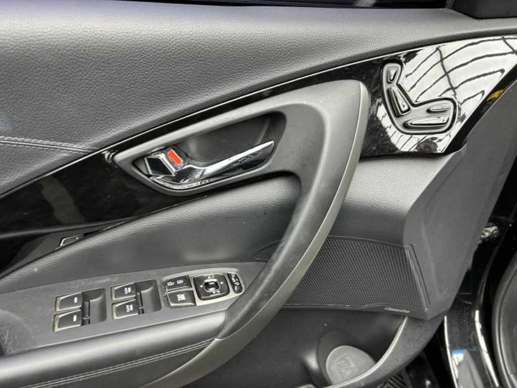 HYUNDAI Grandeur 2012 Negro - Importación desde Corea - HF Imports Iquique - Foto 13