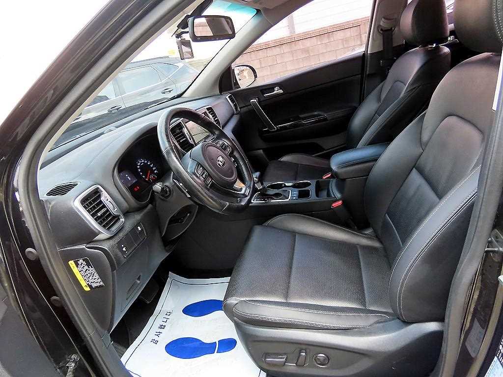 KIA Sportage - Vista 5