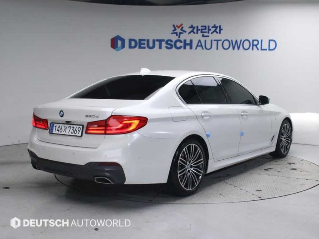 BMW 5 Series - Vista 2