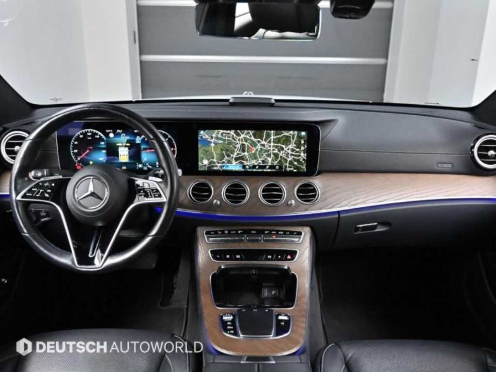 Mercedes Benz E class - Vista 7