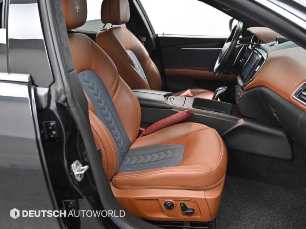 Maserati Ghibli - Vista 10