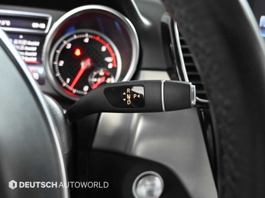 Mercedes Benz GLE Class - Vista 9