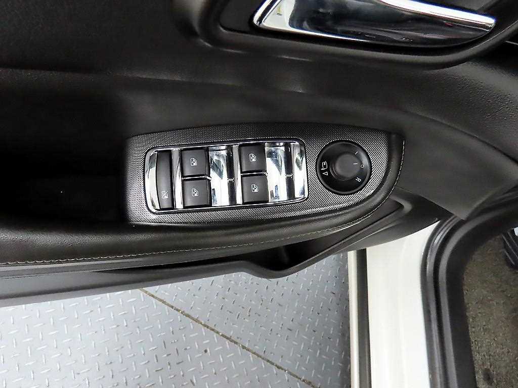 Chevrolet Malibu - Vista 11