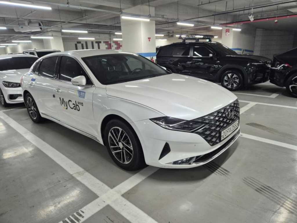 HYUNDAI Grandeur 2022 - Importación desde Corea - HF Imports Iquique - Foto 1