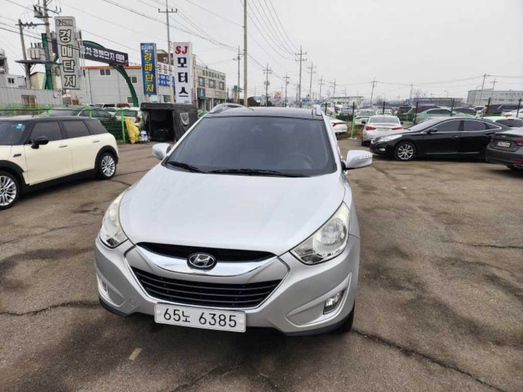 HYUNDAI Tucson 2011 Gris - Importación desde Corea - HF Imports Iquique - Foto 1