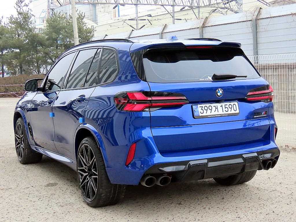 BMW X5M - Vista 3