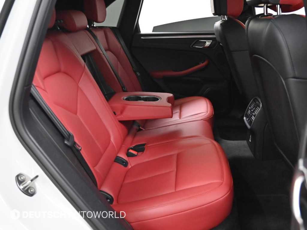 Porsche Macan - Vista 12