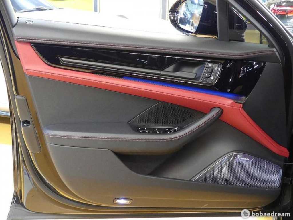 Porsche Panamera - Vista 11