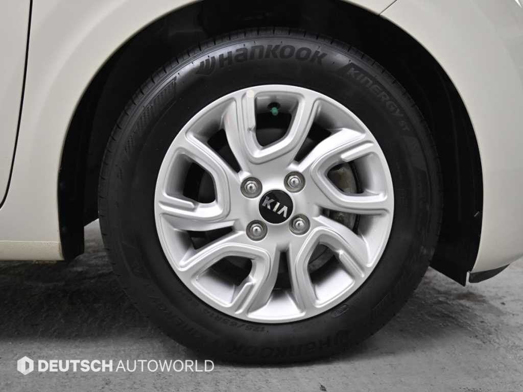 KIA Morning - Vista 5