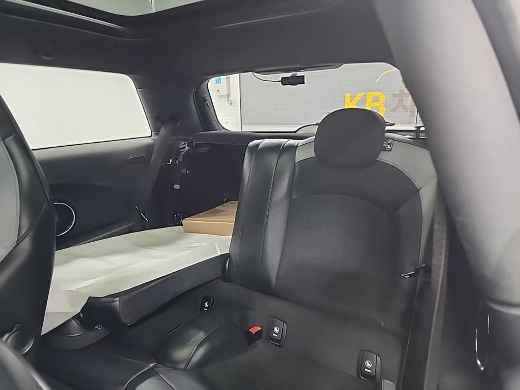 Mini Cooper - Vista 12