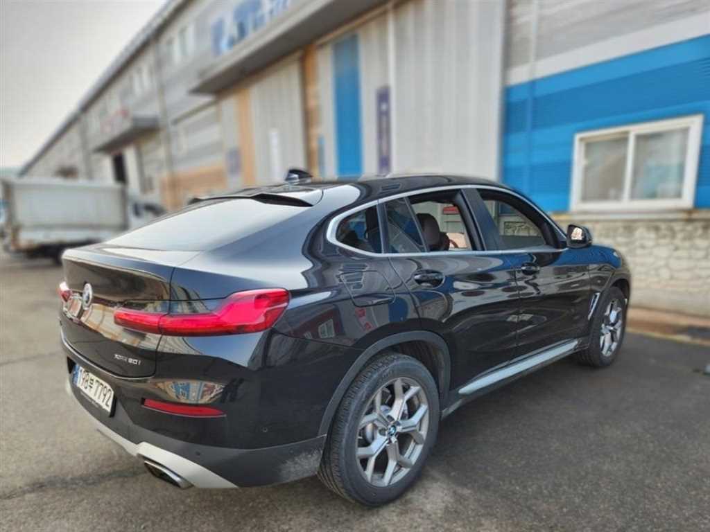 BMW X4 - Vista 6