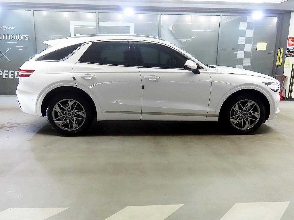 Genesis GV70 - Vista 3