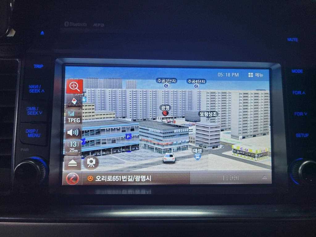 HYUNDAI Sonata - Vista 9