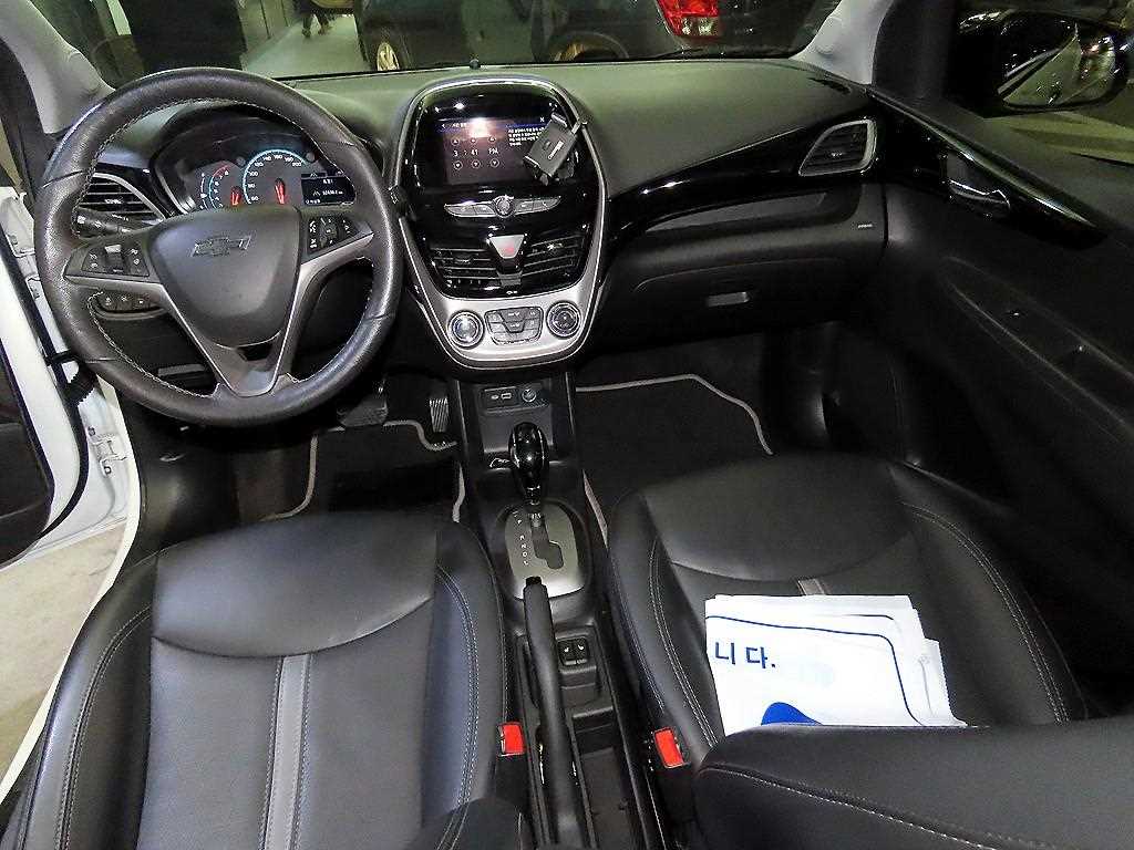 Chevrolet Spark - Vista 10