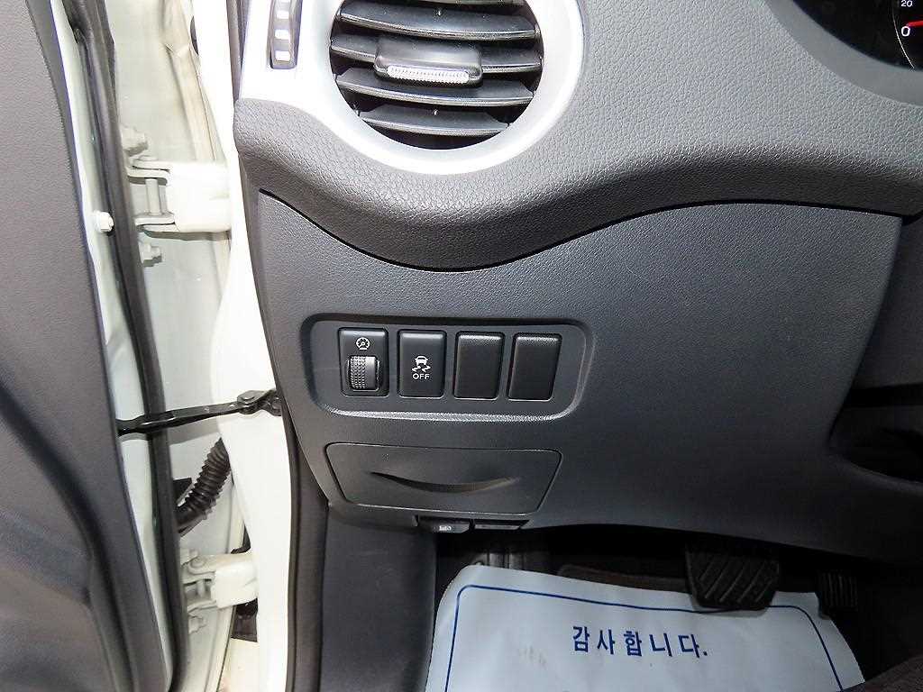 SAMSUNG QM5 - Vista 12