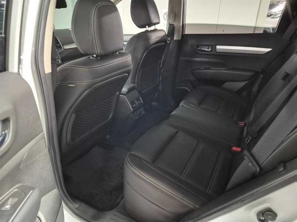 SAMSUNG QM6 - Vista 9