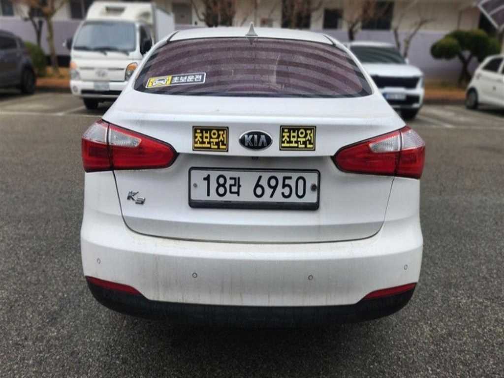 KIA K3 - Vista 2