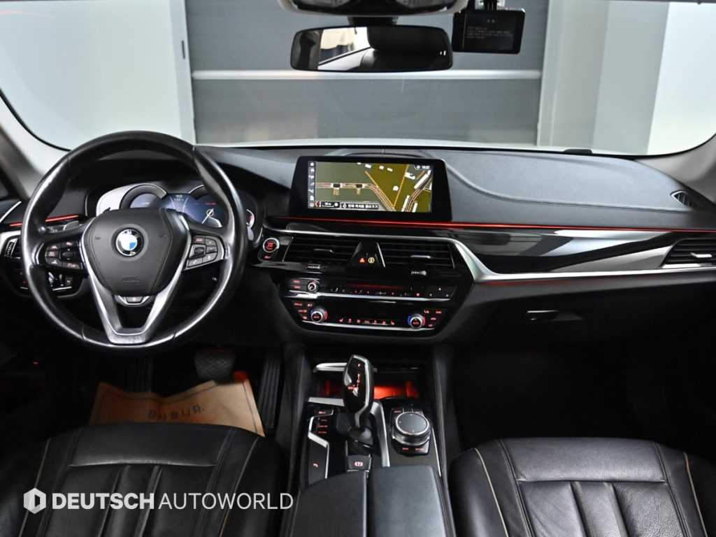 BMW 5 Series - Vista 7