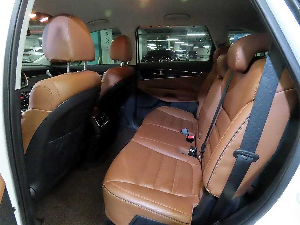 KIA Sorento - Vista 7
