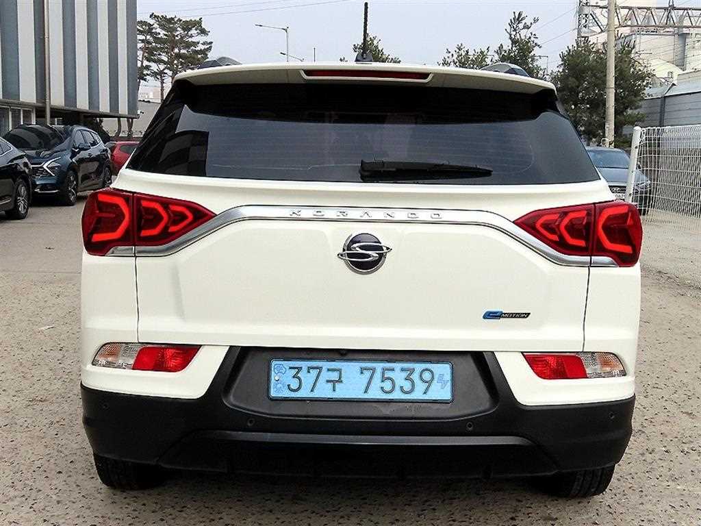 Ssangyong Korando - Vista 4