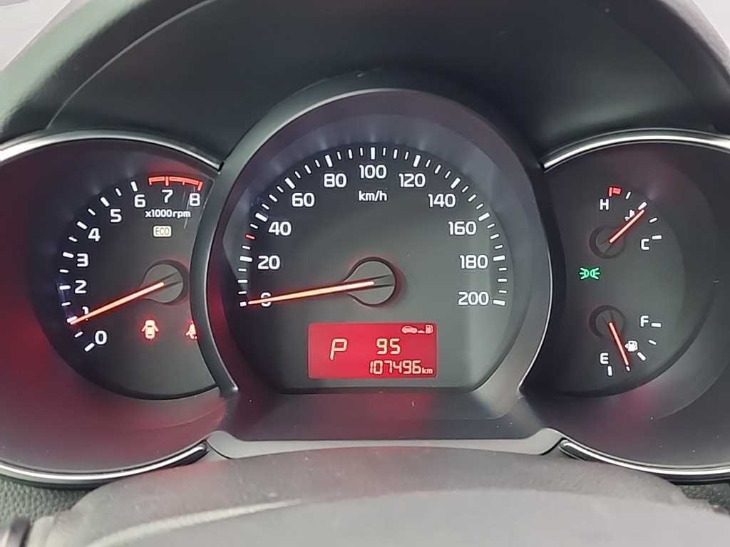 KIA Morning - Vista 6