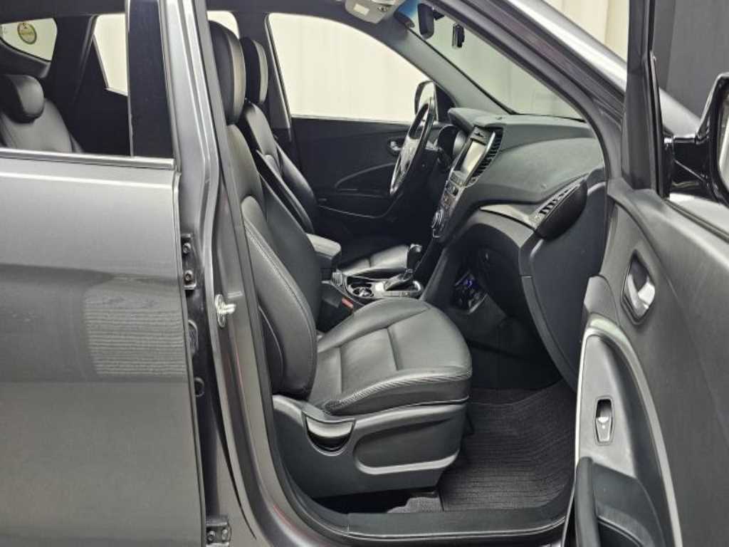 HYUNDAI Santa Fe - Vista 11