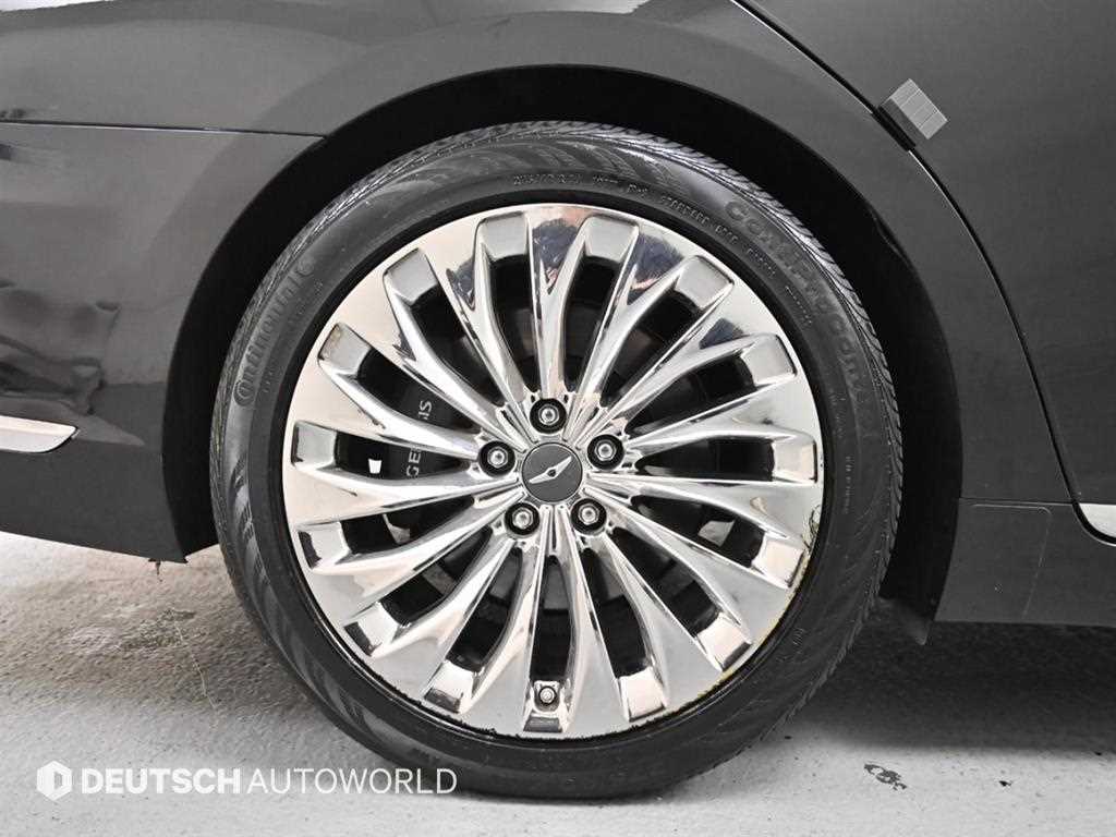 Genesis EQ900 - Vista 5