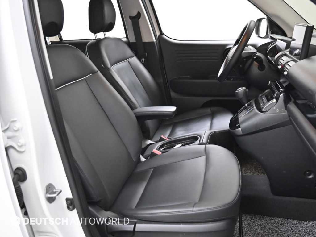 HYUNDAI Casper - Vista 10