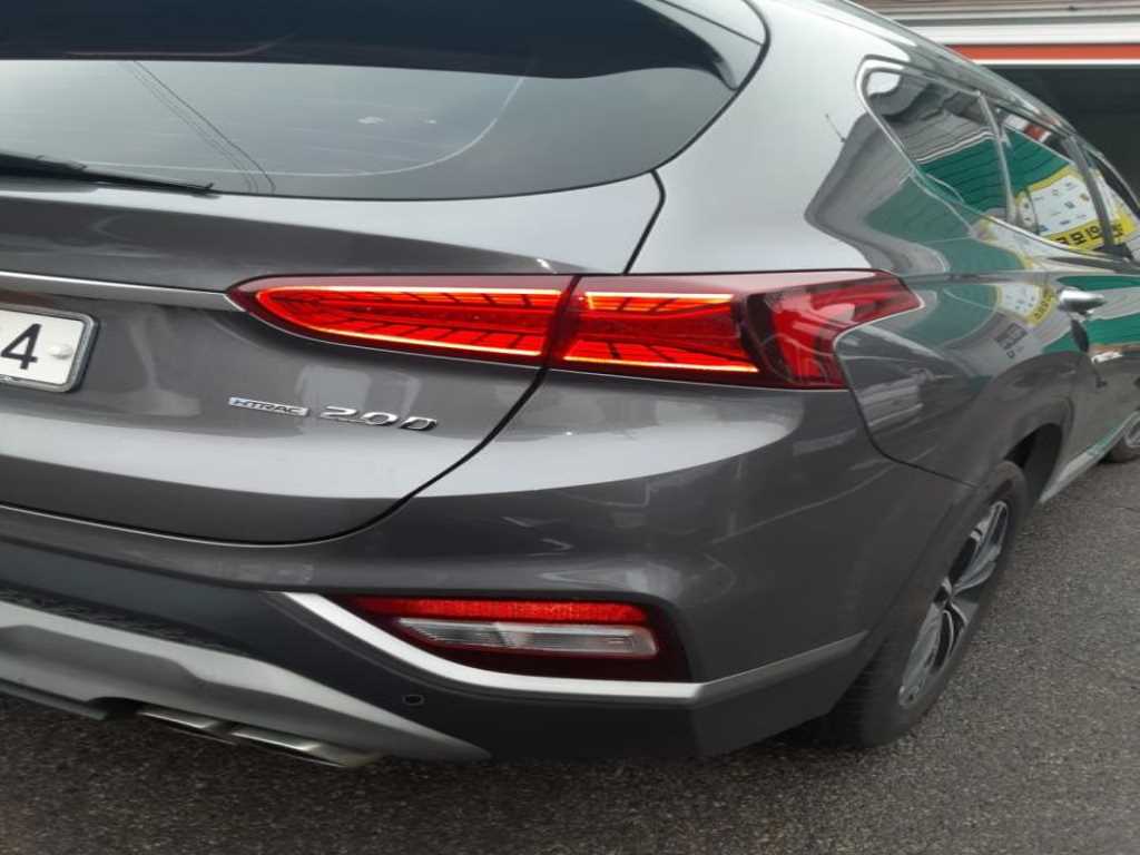 HYUNDAI Santa Fe - Vista 8