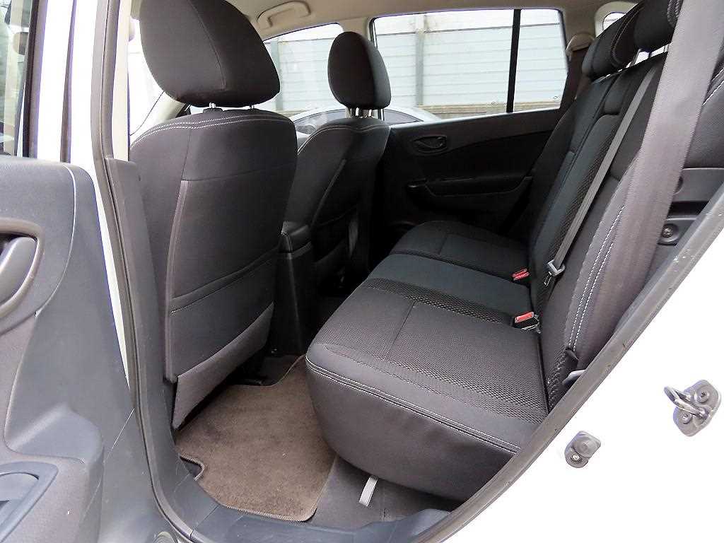 SAMSUNG QM5 - Vista 6