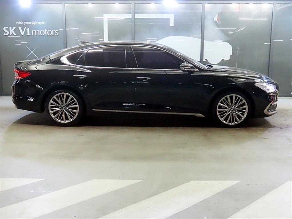 HYUNDAI Grandeur - Vista 3