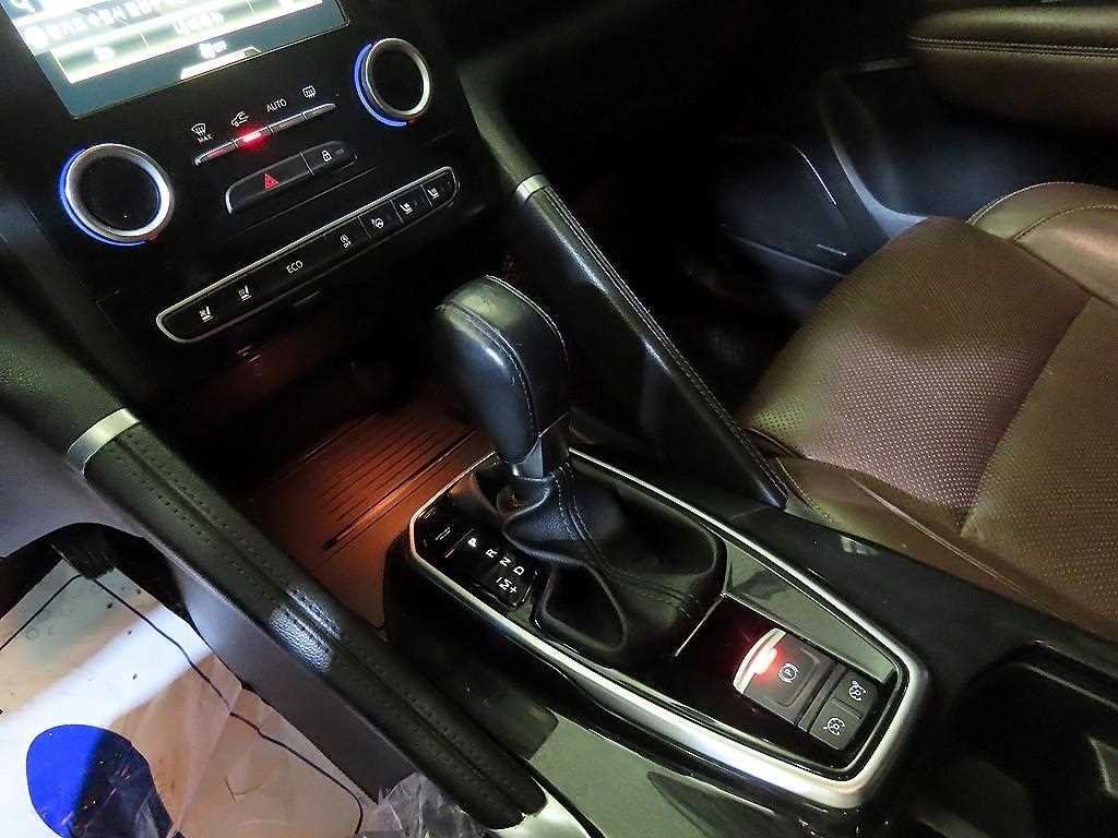 SAMSUNG QM6 - Vista 12